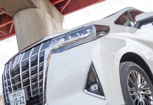 アルファード RAV4 ヤリス…価格以上に“ハク”が付く!!? 威張れるクルマ