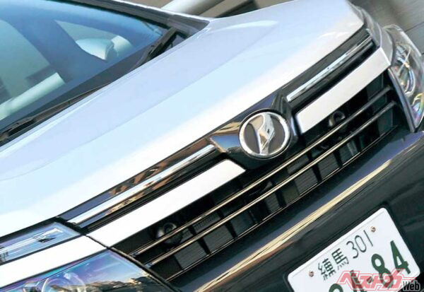先代モデルの欠点を徹底的に潰して「クラス断然トップ」の出来栄えに！　トヨタ3代目ヴォクシー速攻試乗プレイバック!!【ベストカーアーカイブス2014】